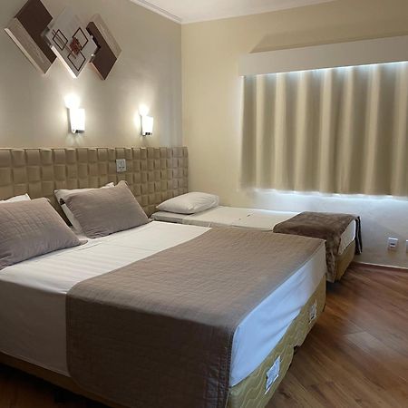 Hotel Marbor Можі-дас-Крузіс Екстер'єр фото